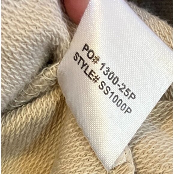 The Great PNW Mens Keep on Squatchin Sasquatch Hoodie Size Medium Beige AN EXC - Picture 6 of 9